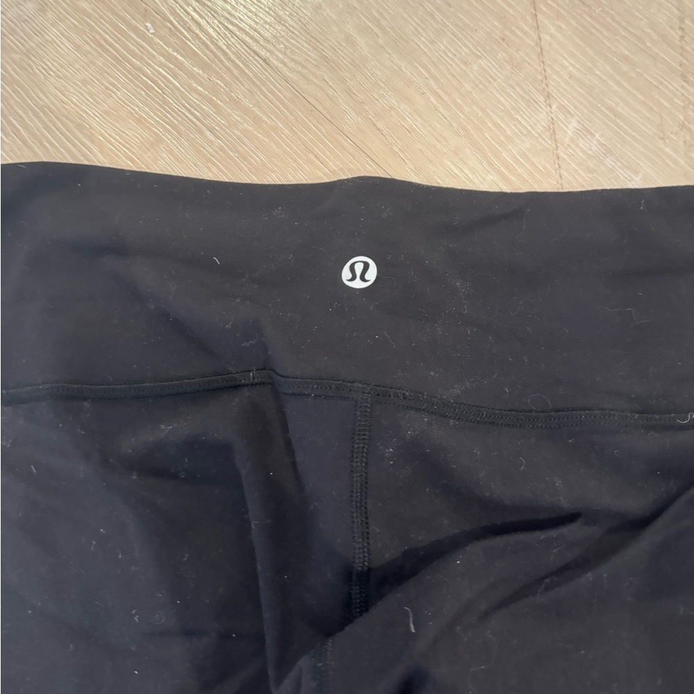 Lululemon Wunder Under Black Leggings - Picture 2 of 4